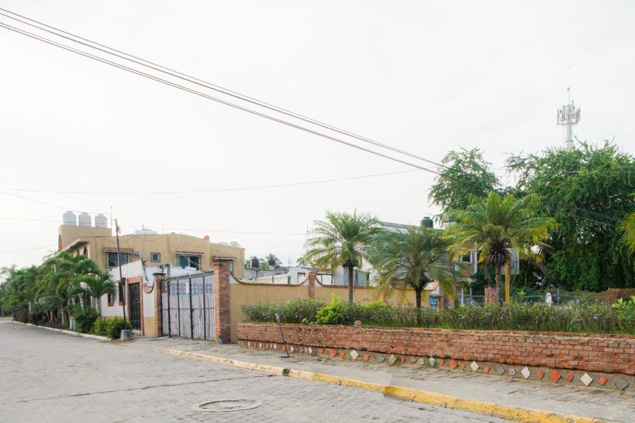 Bungalows Maria Teresa Rincon de Guayabitos Exterior photo