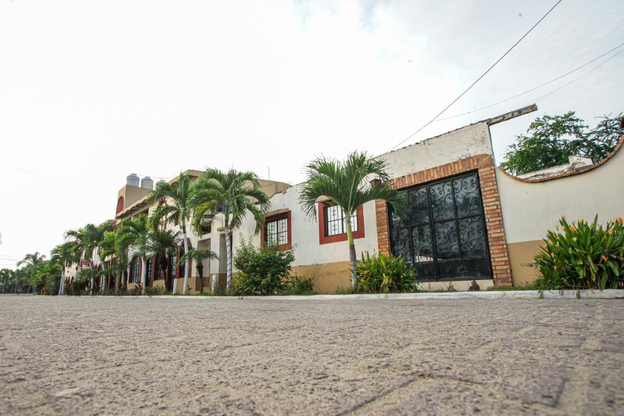 Bungalows Maria Teresa Rincon de Guayabitos Exterior photo